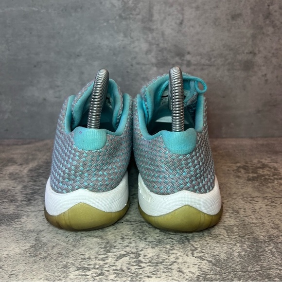 Nike Air Jordan Low Future Sneakers Womens sz 8 - light blue - Picture 4 of 6